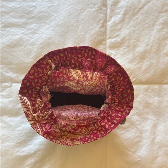 Round Woven Tan Bag Handcrafted in Bali - Picture 4 of 5